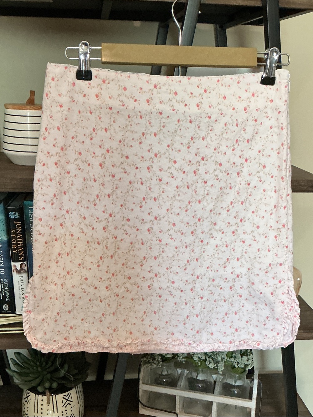 Ralph Lauren Light Pink Floral Mini Skirt Size 4